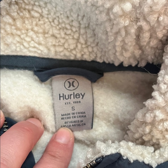 Hurley Cozy Two-Toned Navy&Cream Sherpa Quarter Zip Fleece Hooded Pullover Small - Picture 2 of 6